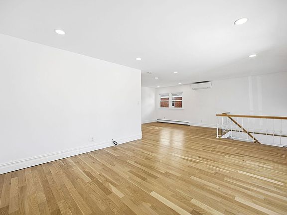 5th image of 158-10 95th St #2FAM