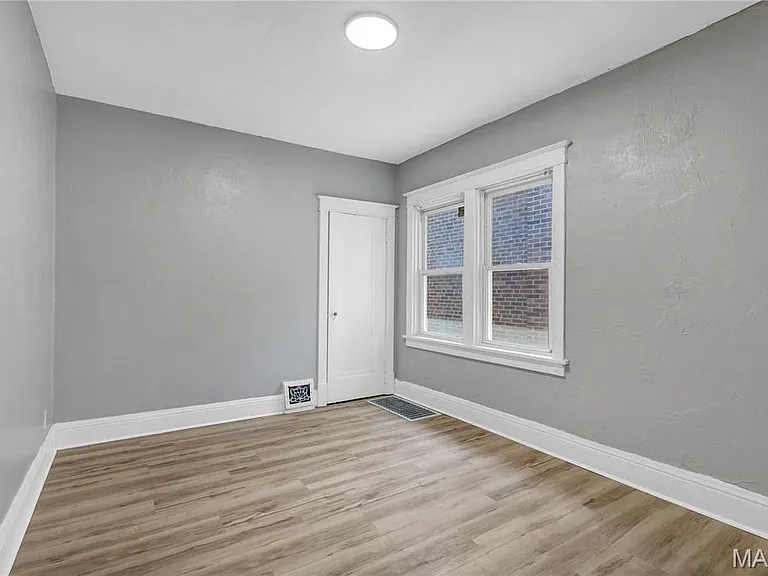 5721 Floy Ave — Photo 9