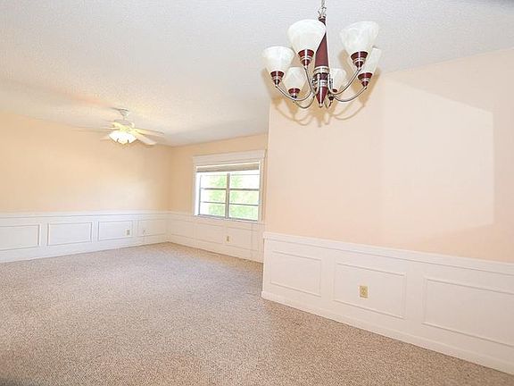 3rd image of 306 S Habana Ave #B8