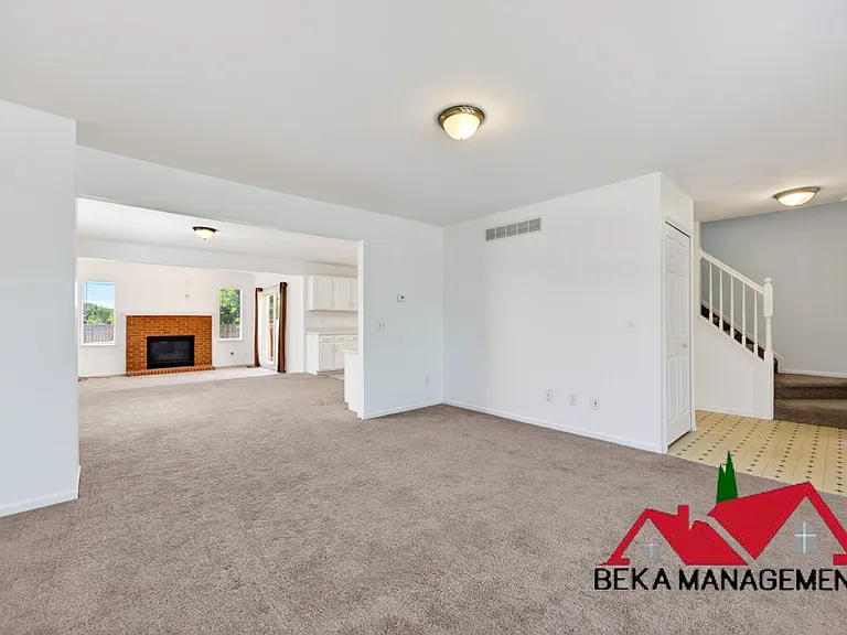 1100 Wildwood Ln — Photo 14