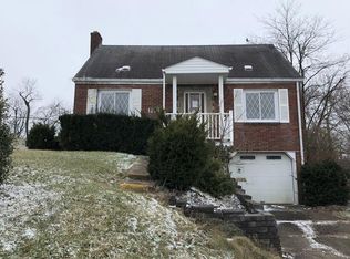 1216 McKinley Dr, Clairton, PA