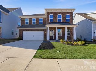 12023 Bishop Castle Dr, Charlotte, NC 28273