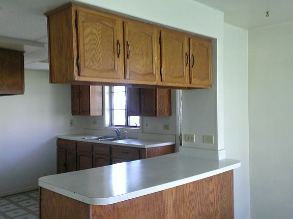 3rd image of 3406 Western Ave