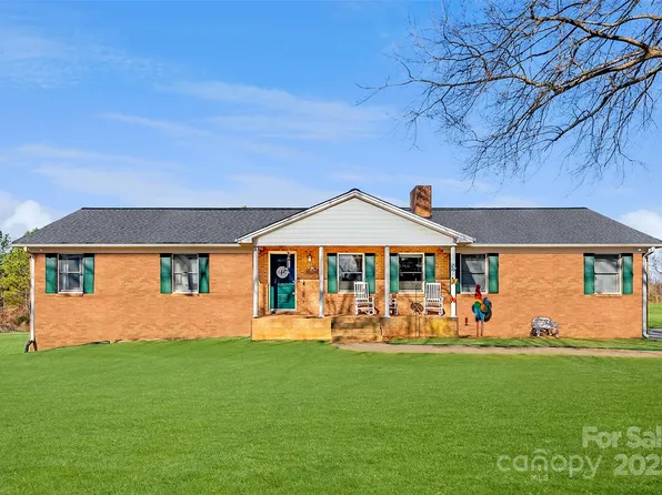 121 Putnam Lake Rd, Kings Mountain, NC 28086