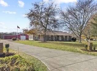 307 S Leath Rd, Portland, TN 37148