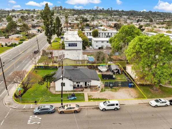 686 Van Houten Ave, El Cajon, CA 92020