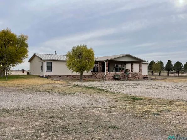 133 E Cottonwood Rd, Artesia, NM 88210