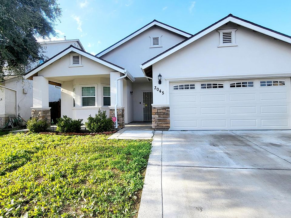 1st image of 3045 Ogden Ln
