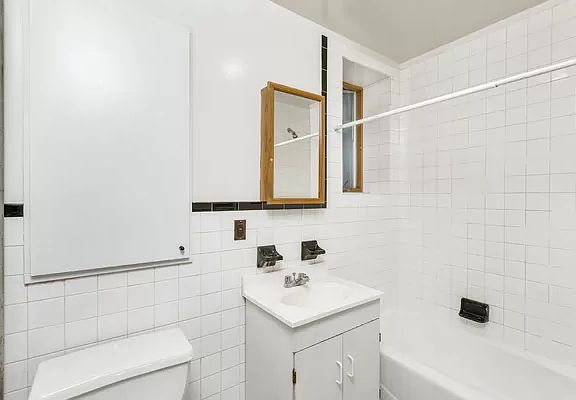 5th image of 538 E 85th St #5W