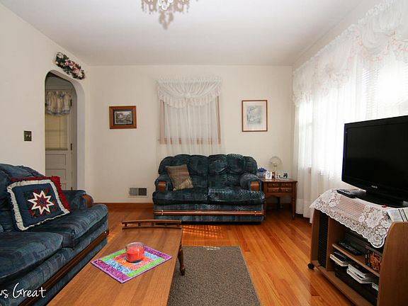5th image of 1337 Buena Vista Blvd SE