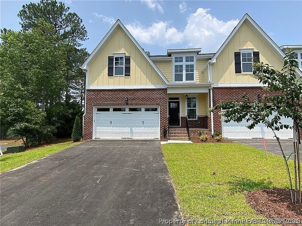 1st image of 78 Hawk Ridge Dr