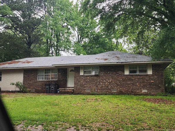 6 Choctaw Dr, Searcy, AR 72143
