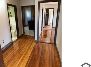 148 Talbot Ave Floor 2, Dorchester Center, MA 02124