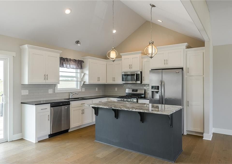 1st image of 1009 NW 3rd St