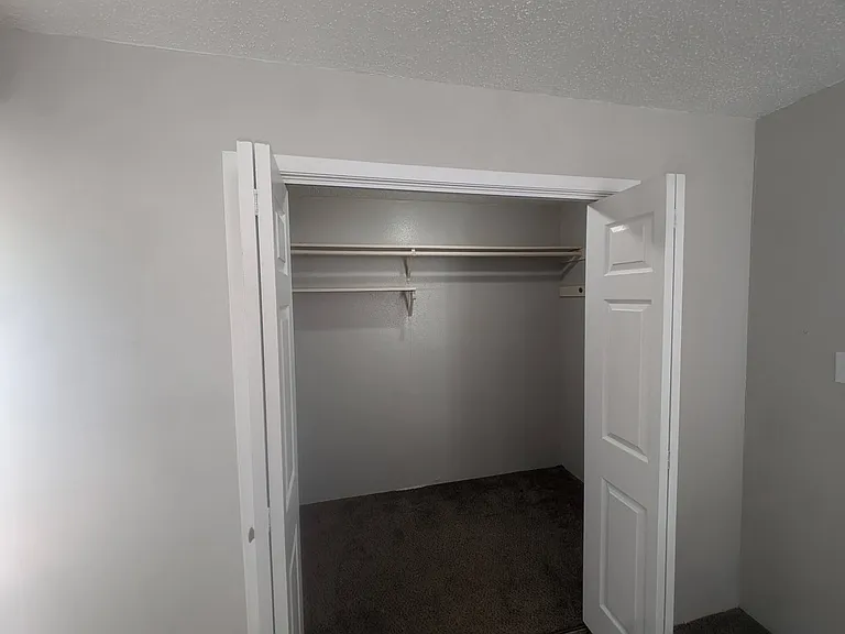 1802 Potomac Pl #C — Photo 13