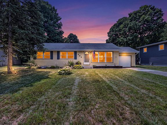 3rd image of 408 Upson Ln