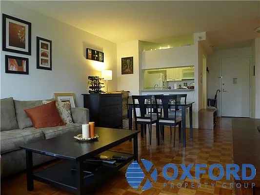 Rented by Oxford Property Group | media 21