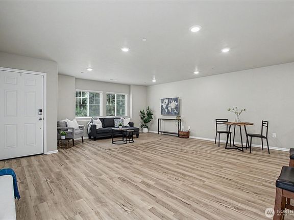 2nd image of 3340 Hoffman Hill Blvd