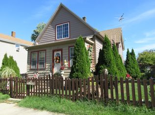 620 Vine St, Joliet, IL 60435