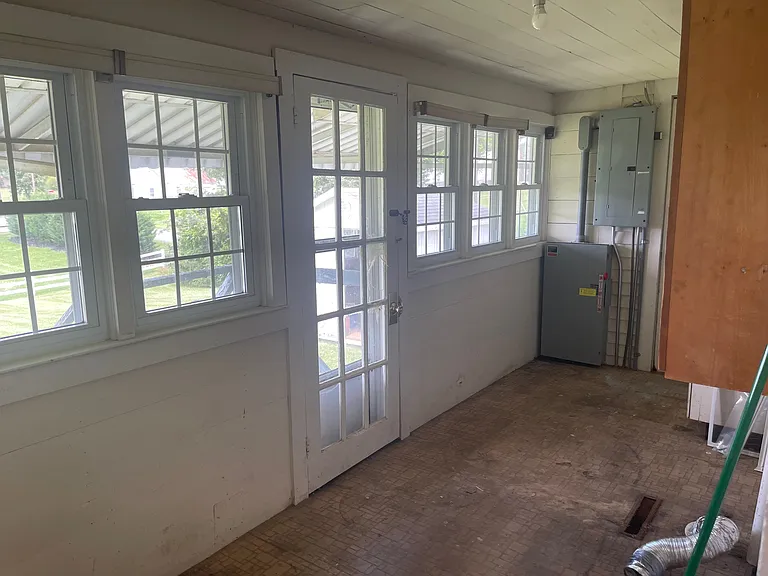 116 School St — Photo 8