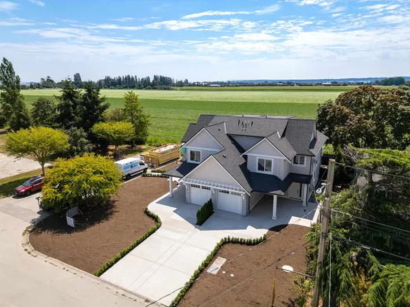 4884 42a Ave, Delta, BC V4K 1A3