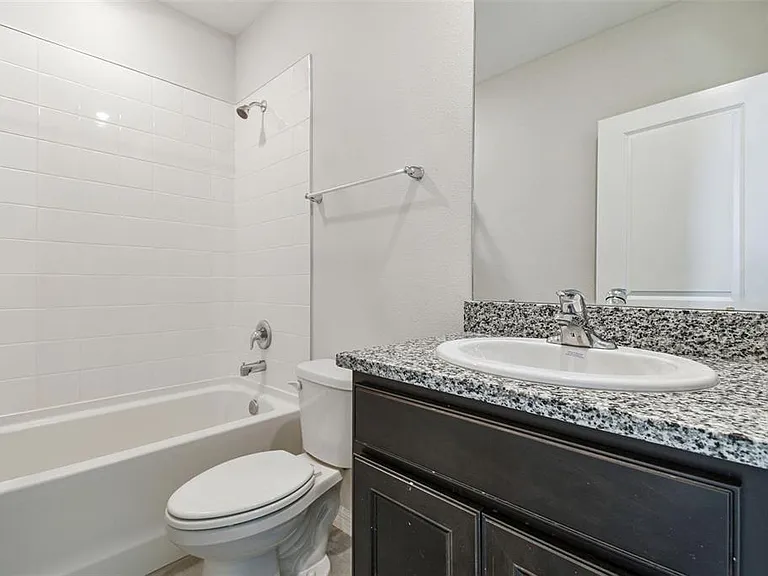 3827 Sunny Spring St — Photo 26