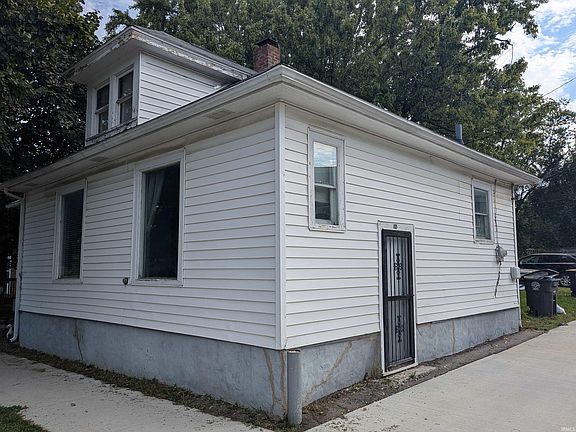 2nd image of 815 Francis St