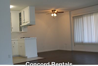 5th image of 15540 Moorpark St APT 6