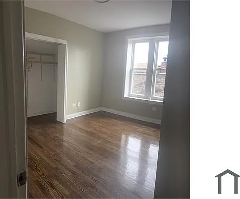 5411 S Michigan Ave #3 — Photo 4