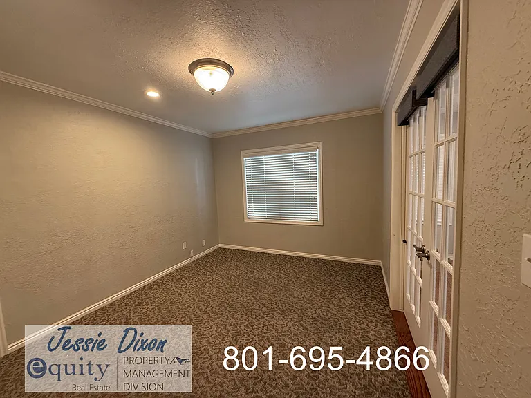 846 S Main St #1 — Photo 11