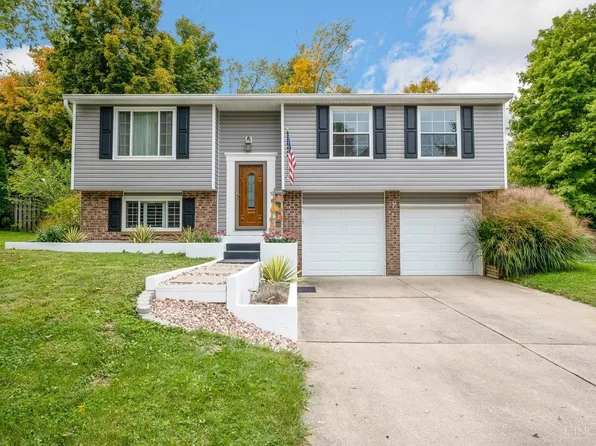 1135 Nature Run Rd, Batavia, OH 45103