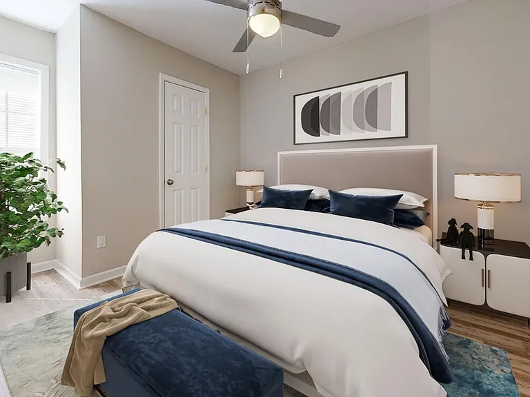 Sun Valley Apartments — Photo 8