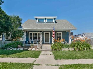 913 Caswell St, Belvidere, IL 61008