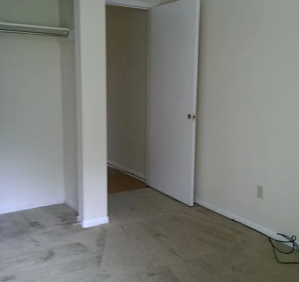 Chisholm Way Apartments — Photo 9