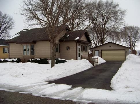 1st image of 2106 1st Ave S
