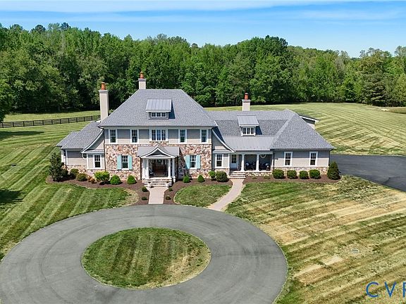 3rd image of 3264 Three Bridge Rd