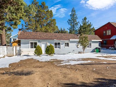 352 Greenspot Blvd, Big Bear City, CA, 92314