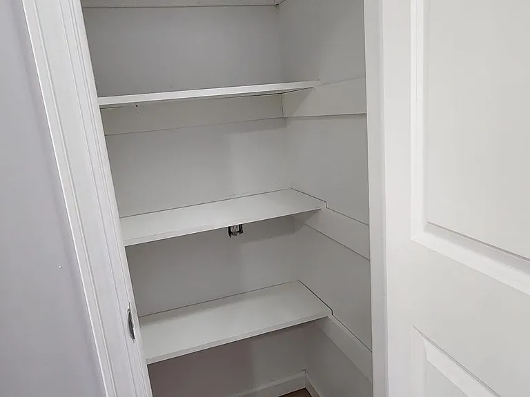 1010 Flora St #1 — Photo 3