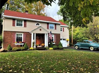 2510 Edgewood Rd, Utica, NY 13501