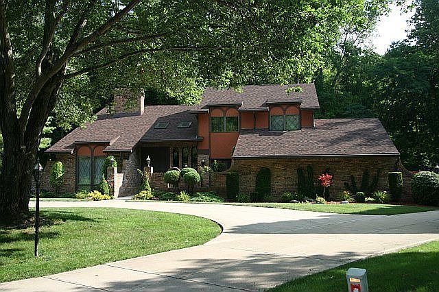 760 Woodbourne Trail