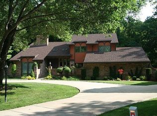 760 Woodbourne Trl, Dayton, OH 45459