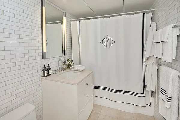 Rented by Brown Harris Stevens | media 13