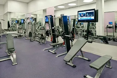 Rented by 25 Broad (LCOR)