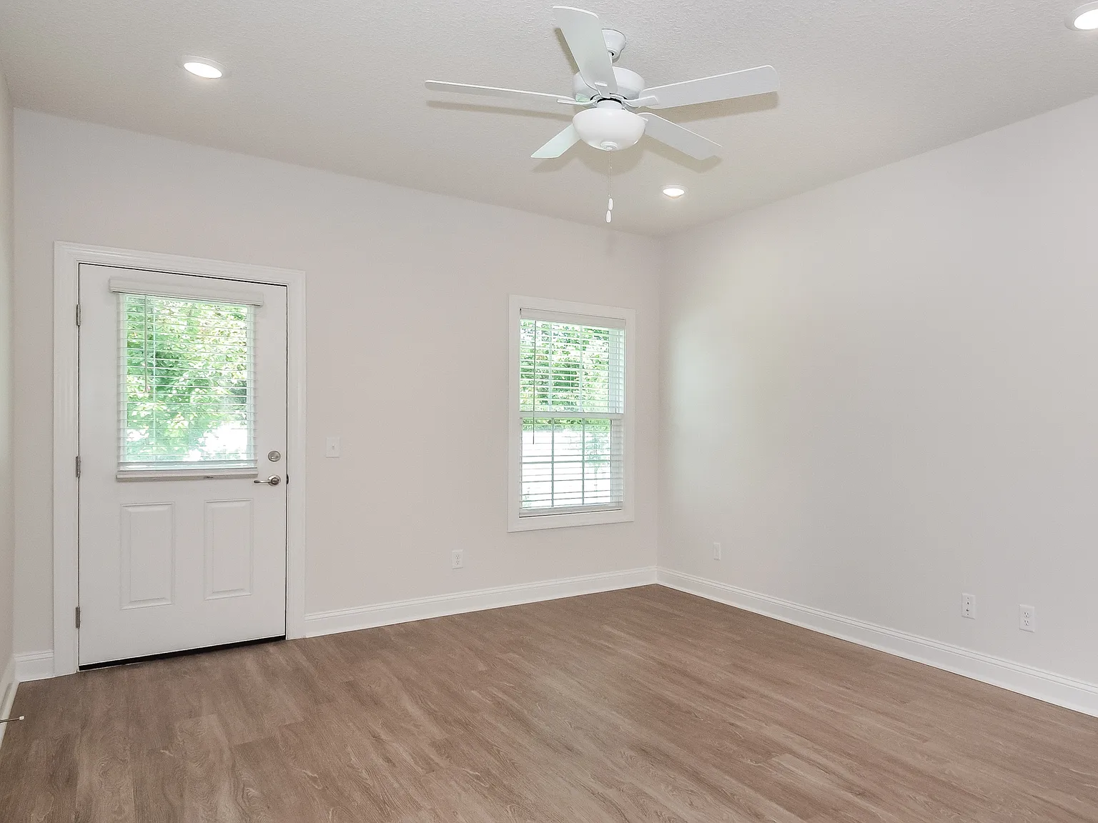 1150 Walker Point Way, Brunswick, GA — Photo 1
