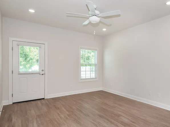 1150 Walker Point Way, Brunswick, GA