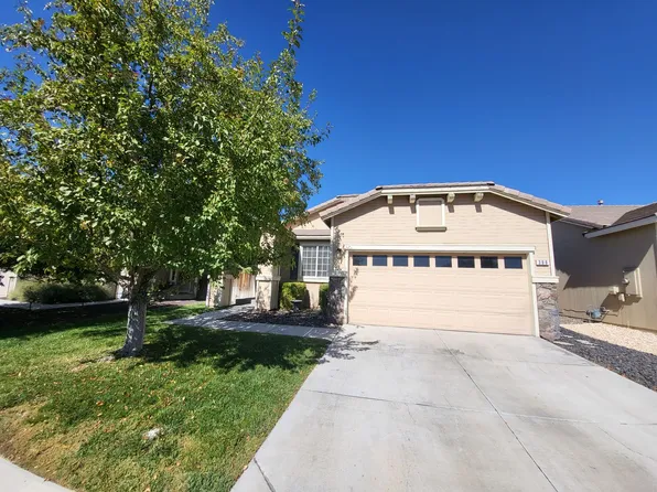396 Royal Troon Dr, Dayton, NV 89403