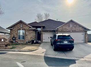 11224 Arbor Lake Dr, Oklahoma City, OK 73170