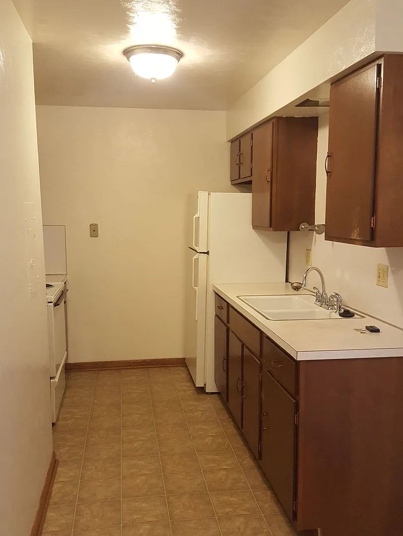 One and Two Bedroom Units and Townhouses located at 21st Ave S in Wisconsin Rapids — Photo 3