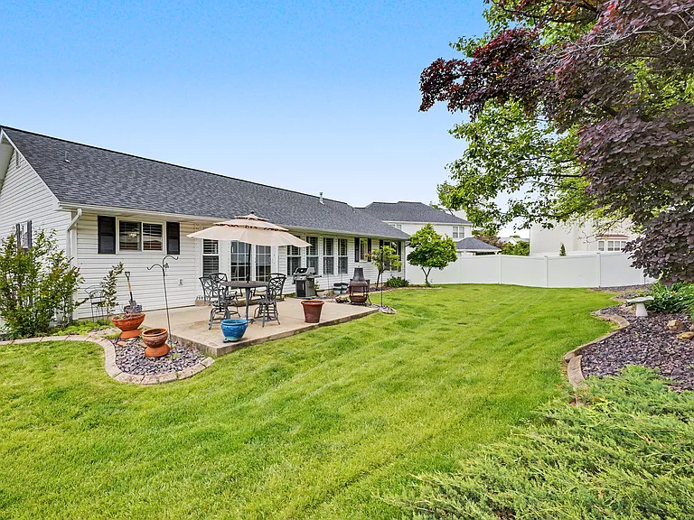 4 Carriage Crossing Ct — Photo 26