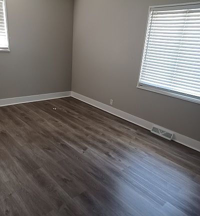 4th image of 360 Merrill Ave